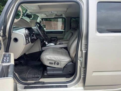 Used 2004 HUMMER H2 AWD/4WD image 4