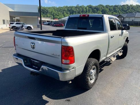 Used 2016 RAM 2500 SLT AWD/4WD image 12