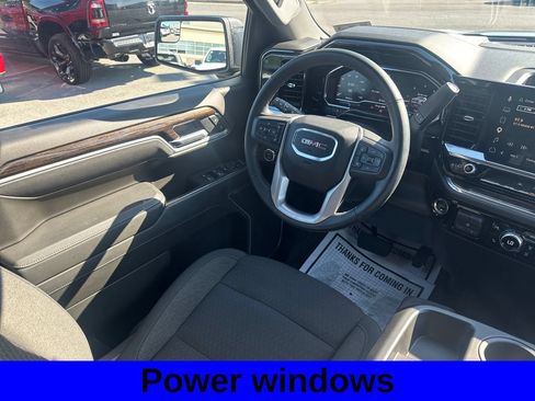 Used 2025 GMC Sierra 1500 Elevation w/ X31 Off-Road Package AWD/4WD image 10