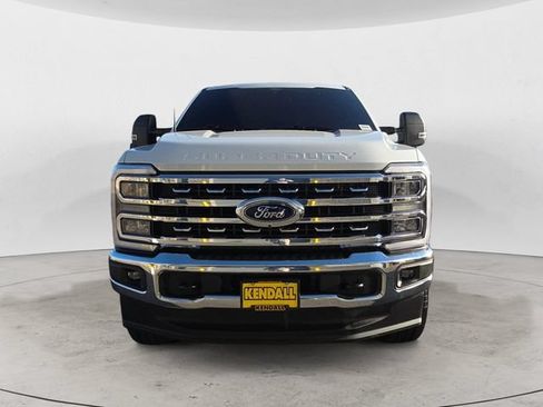 Certified 2026 Ford F250 XLT w/ XLT Premium Package AWD/4WD image 8