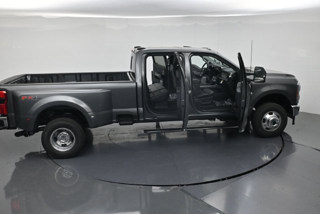 New 2026 Ford F350 Lariat w/ Lariat Ultimate Package AWD/4WD image 52