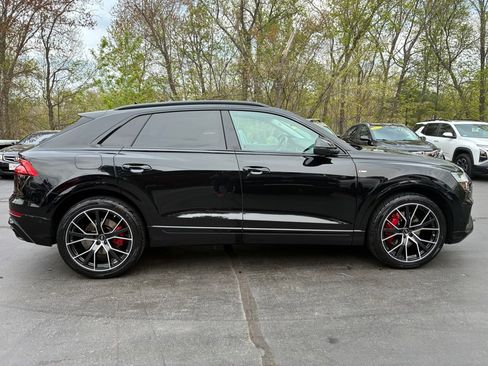 Used 2023 Audi Q8 Prestige AWD/4WD image 6