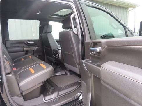 Used 2023 GMC Sierra 2500 AT4 w/ AT4 Premium Plus Package AWD/4WD image 30