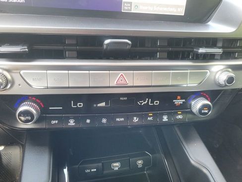Certified 2024 Kia Telluride LX AWD/4WD image 25