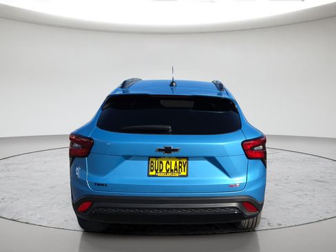 New 2026 Chevrolet Trax RS FWD image 9