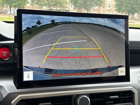 Used 2026 Toyota Tacoma TRD Off-Road image 20