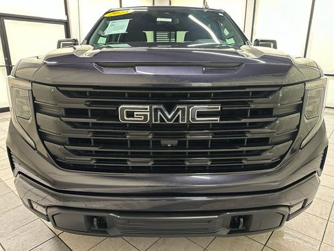 Used 2023 GMC Sierra 1500 Elevation w/ Elevation Premium Package image 16