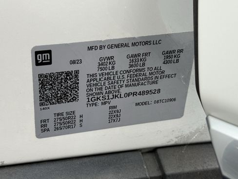 Used 2023 GMC Yukon XL Denali RWD image 39