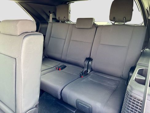 Used 2025 Toyota Sequoia SR5 AWD/4WD image 23