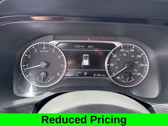 Used 2024 Nissan Pathfinder SV AWD/4WD image 15