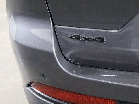 Used 2023 Jeep Grand Cherokee Altitude image 39