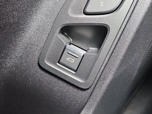 New 2026 Audi Q3 quattro 2.0T AWD/4WD image 15