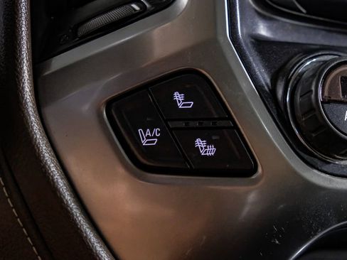 Used 2015 Chevrolet Silverado 1500 LTZ w/ Texas Edition, 1LZ Trim RWD image 24
