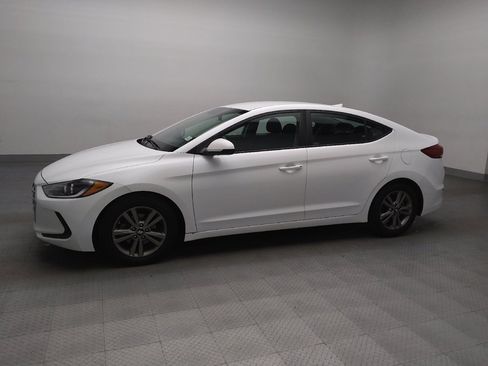 Used 2018 Hyundai Elantra SEL w/ Cargo Package image 2