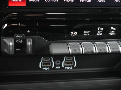 New 2026 RAM 3500 Big Horn image 26