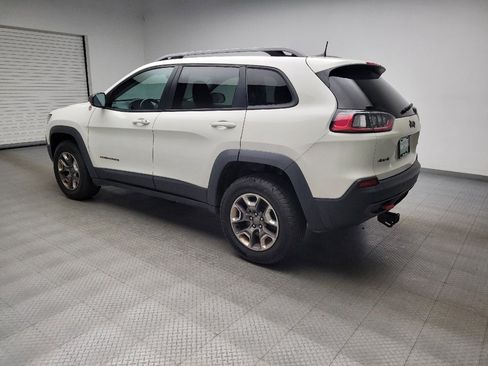 Used 2019 Jeep Cherokee Trailhawk w/ Cold Weather Group AWD/4WD image 3