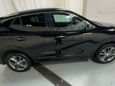 Used 2020 Buick Encore GX Essence w/ Advanced Technology Package image 9
