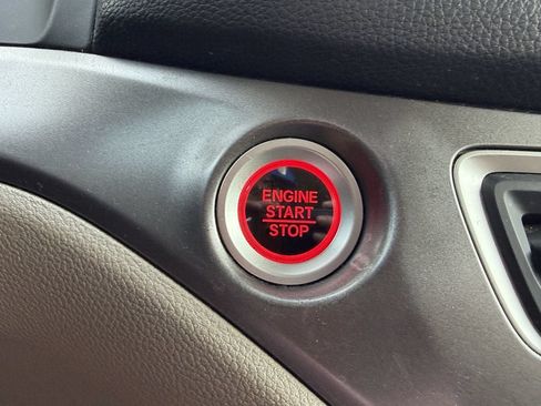Used 2019 Honda Pilot LX image 26