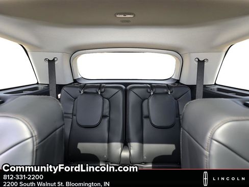 New 2026 Lincoln Aviator AWD image 21