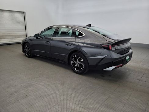 Used 2025 Hyundai Sonata SEL FWD image 3