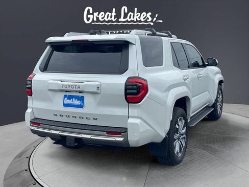 Used 2025 Toyota 4Runner Limited w/ Tow Technology Package AWD/4WD image 5