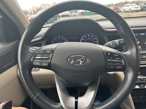 Used 2020 Hyundai Elantra Value Edition w/ Cargo Package (C1) image 14