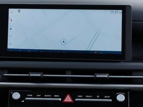 New 2026 Hyundai Tucson Blue SE FWD image 13