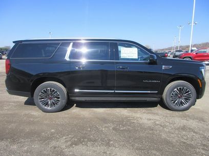 New 2026 GMC Yukon XL Elevation w/ Elevation Premium Package