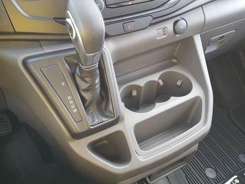 New 2026 Ford Transit 250 148 Medium Roof image 18