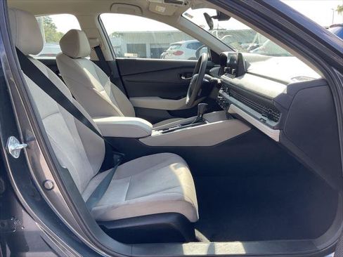 Used 2025 Honda Accord LX image 23