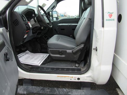 Used 2012 Ford F550 4x4 Regular Cab Super Duty w/ Payload Upgrade Pkg image 28