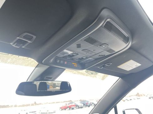 Certified 2023 Cadillac XT6 Premium Luxury image 31