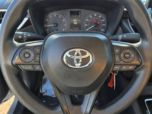 Certified 2025 Toyota Corolla LE image 19
