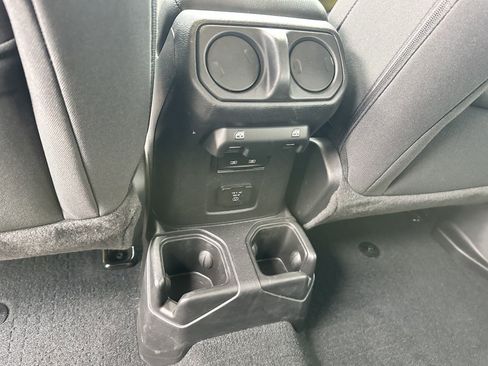 Used 2023 Jeep Wrangler Unlimited Rubicon w/ Cold Weather Group image 14