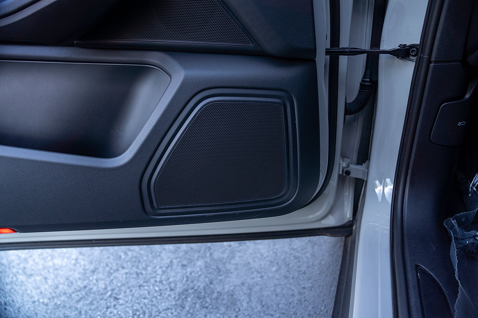 Certified 2023 Porsche Macan AWD/4WD image 18