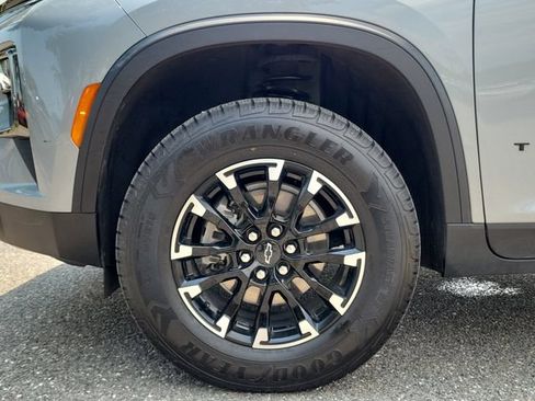 Certified 2024 Chevrolet Traverse Z71 AWD/4WD image 6