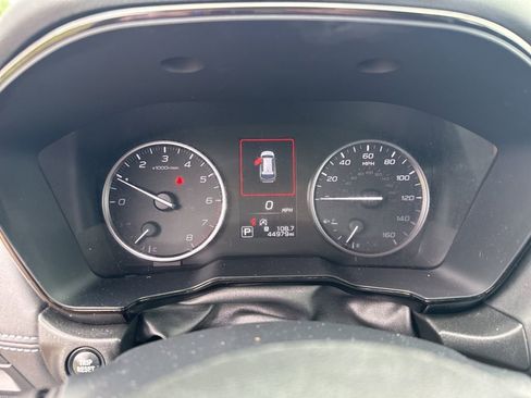 Used 2023 Subaru Outback AWD/4WD image 6