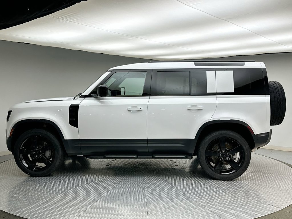 New 2026 Land Rover Defender 110 S AWD/4WD image 2