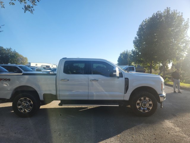 Used 2023 Ford F250 Lariat w/ Chrome Package AWD/4WD image 4