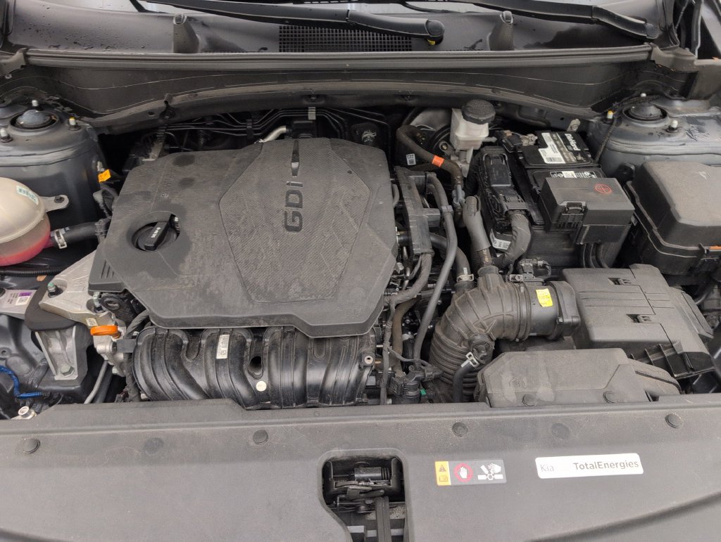 Used 2024 Kia Sportage LX FWD image 35