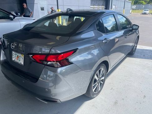 Certified 2025 Nissan Versa SV FWD image 4