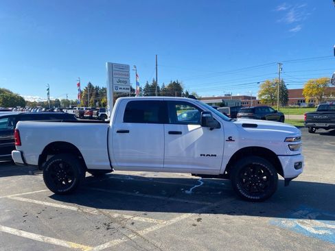 Used 2025 RAM 2500 Big Horn image 6