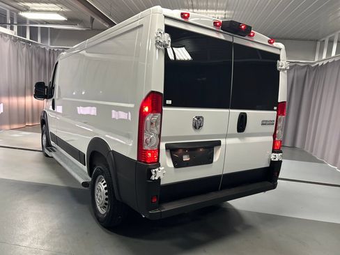 Used 2025 RAM ProMaster 2500 w/ U-Haul Equipment Group FWD image 5