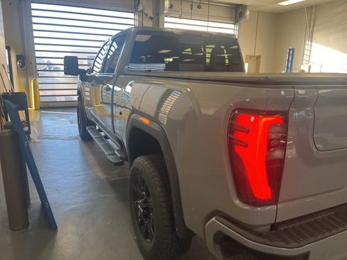 Used 2024 GMC Sierra 3500 AT4 w/ AT4 Preferred Package image 6