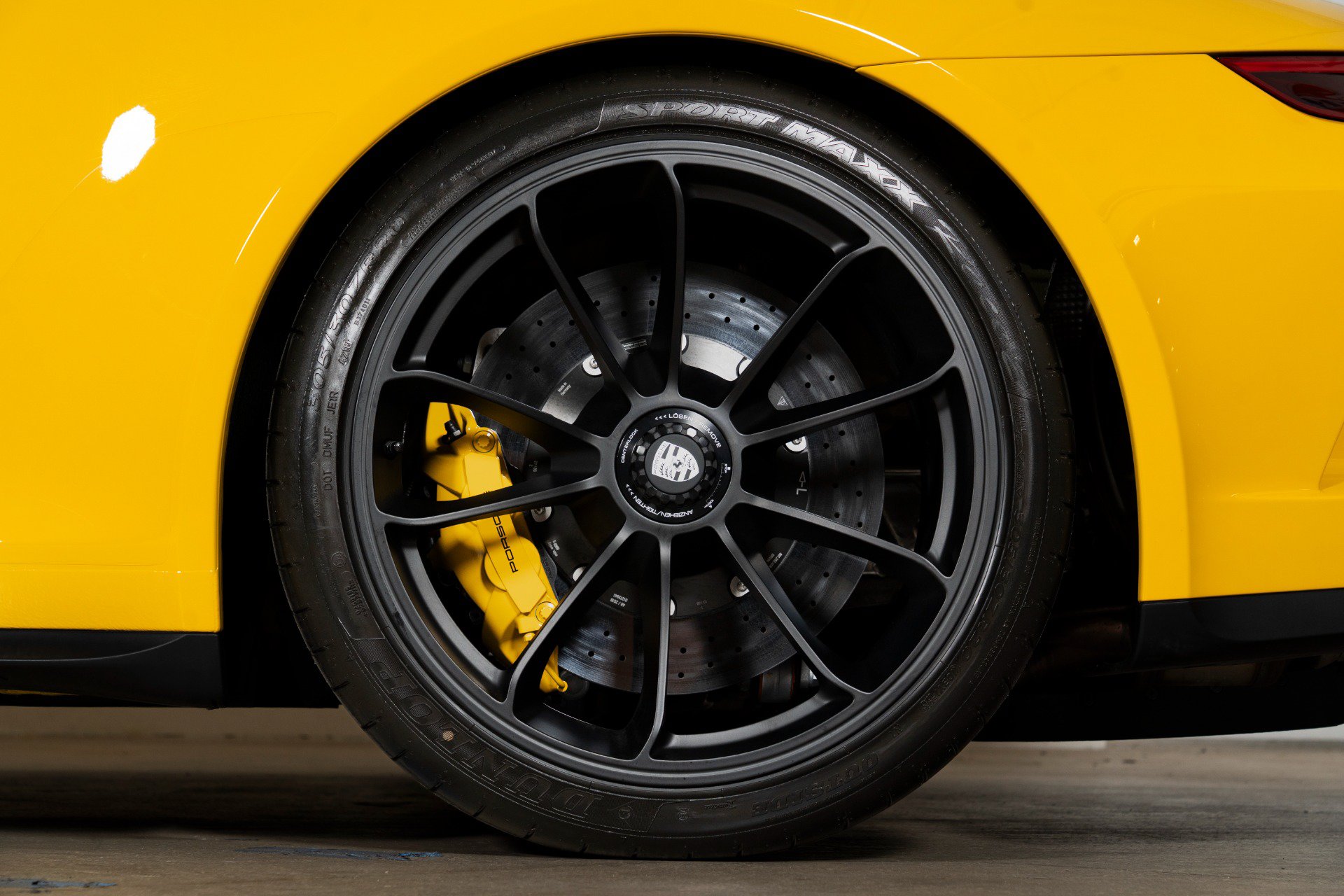 Used 2019 Porsche 911 GT3 RWD image 41