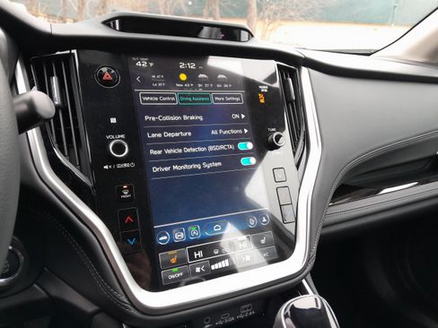 Certified 2025 Subaru Legacy Limited image 23