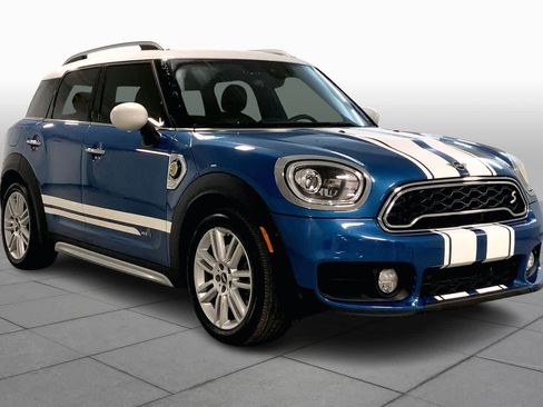Used 2019 MINI Cooper Countryman SE w/ Driver Assistance Package image 2