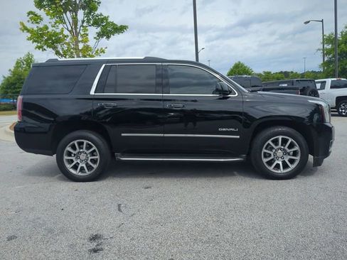 Used 2016 GMC Yukon Denali RWD image 3