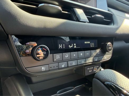 New 2026 Subaru Outback Touring XT image 21