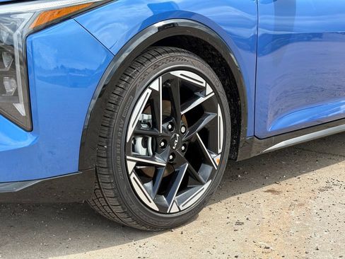 New 2026 Kia K4 GT-Line Turbo w/ GT-Line Premium Package FWD image 9